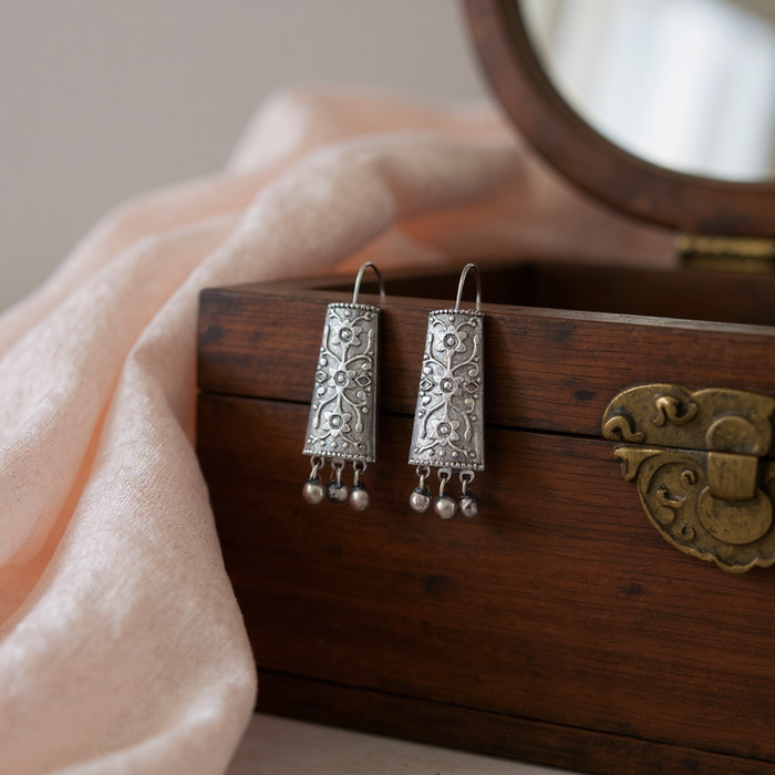 UPTOWN GIRL - CORINAA