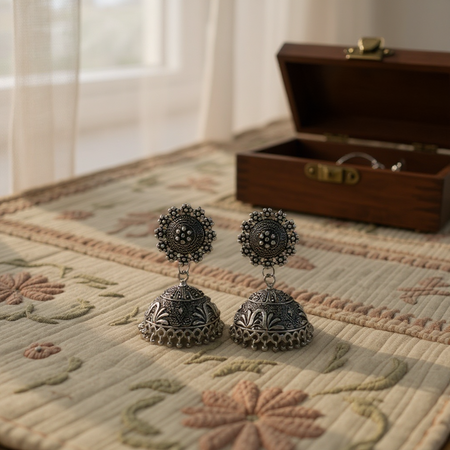 HEAD OVER HILLS - CORINAA