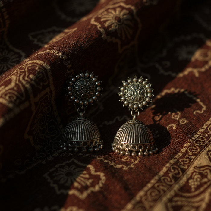 FOREVER YOUNG - CORINAA